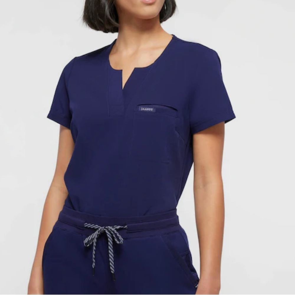 Januu navy scrub top XS